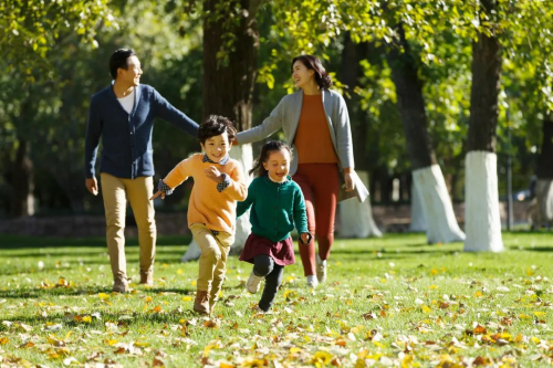    面对人生未知，做好规划更重要！颐享世家为您提供稳稳的保障！